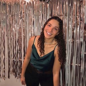 Meet your Posher, Janelle